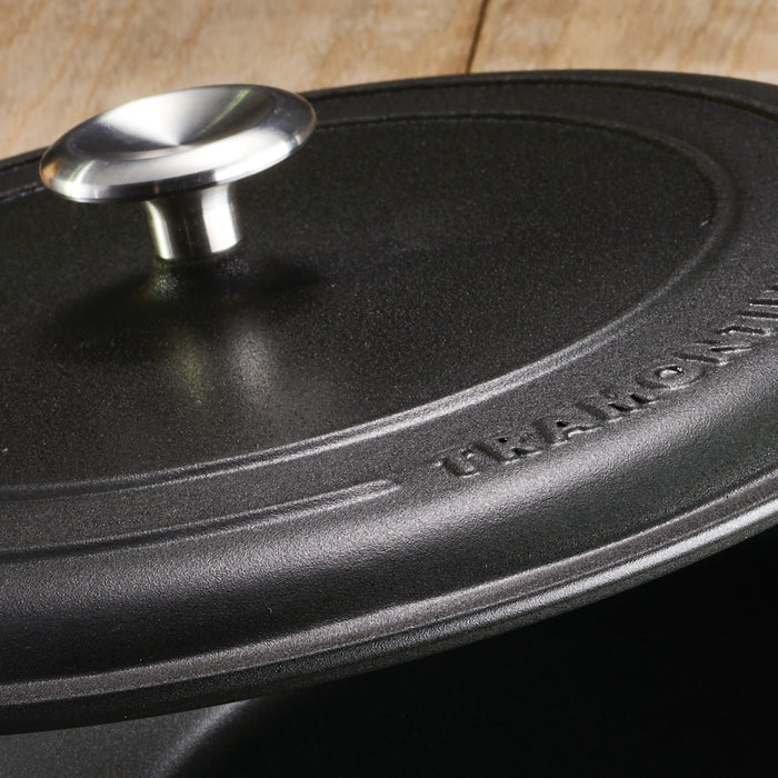 12.5 Inch Cast Iron Covered Skillet  Pre-Seasoned