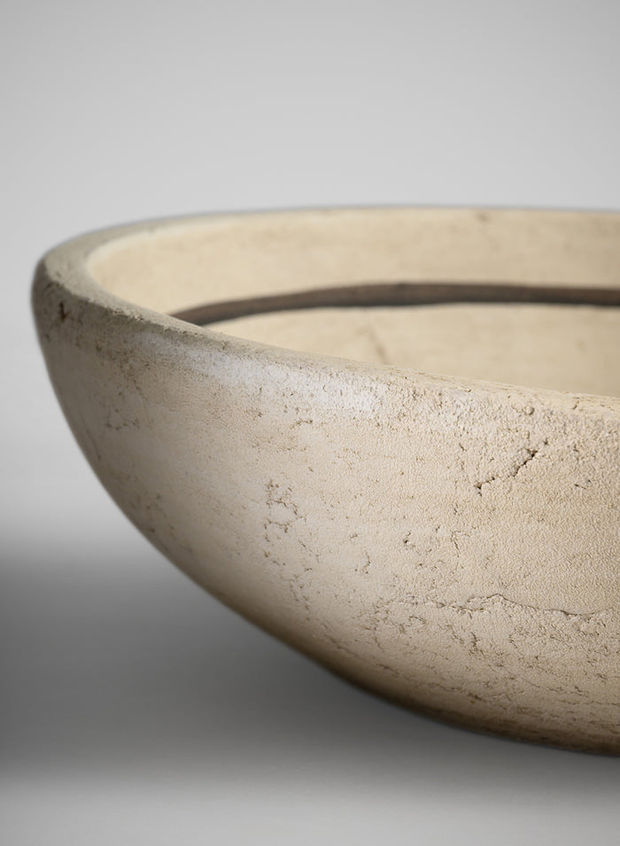 12in Wide Amadora Sand Tone Centerpiece Stoneware Bowl Decor Jamali Garden