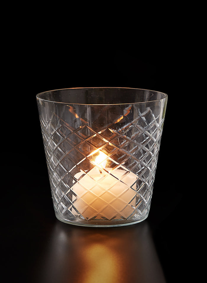 3.75in Tall Diamond Cut Glass Vase Decor Jamali Garden