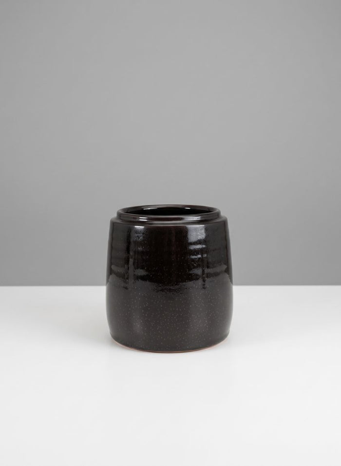 5.5in Tall Toulouse Black Ceramic Cachepot Decor Jamali Garden