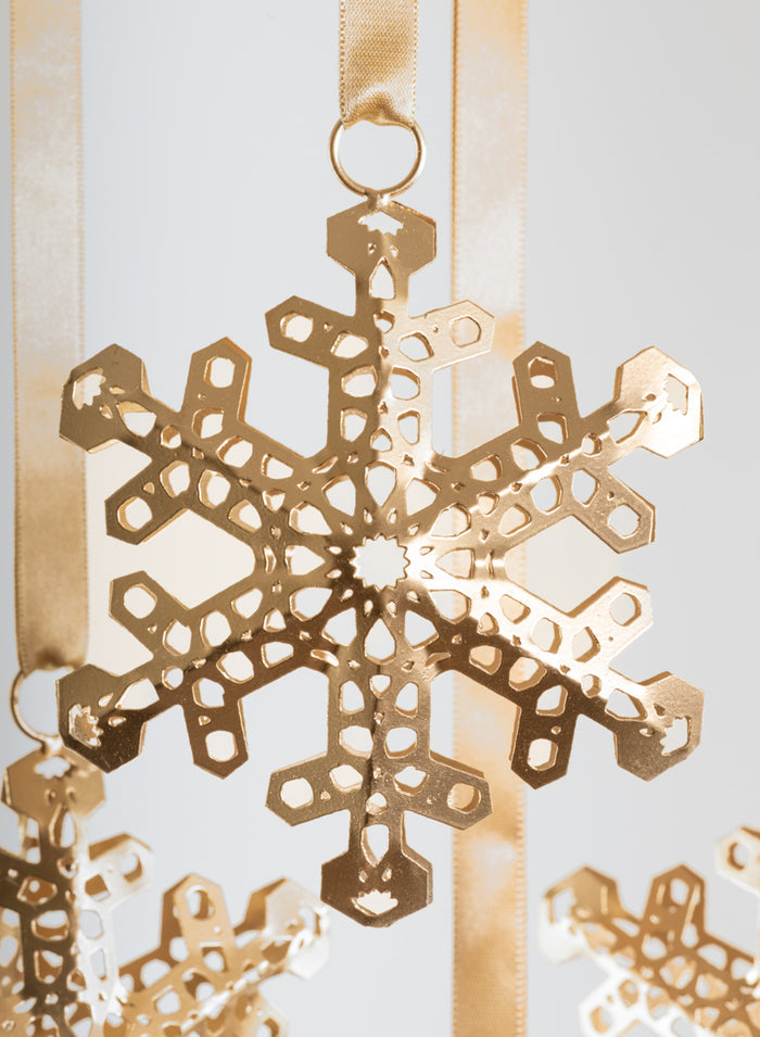 6in Wide Gold Snowflake Metal Ornament, Set of 4 Decor Jamali Garden