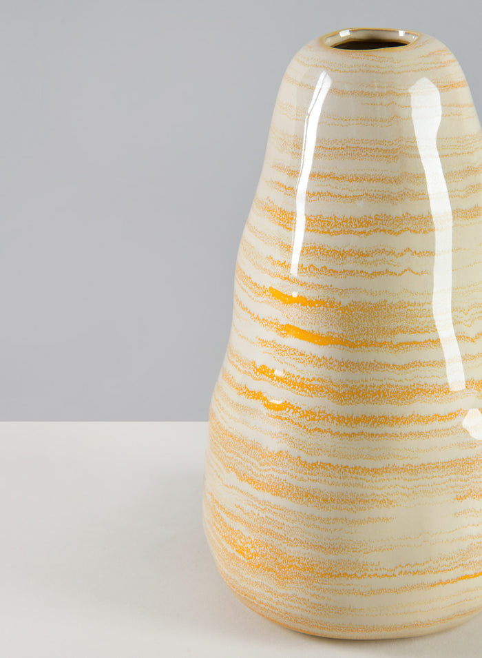 7.5in Tall Seto Artisan Ceramic Vase Decor Jamali Garden