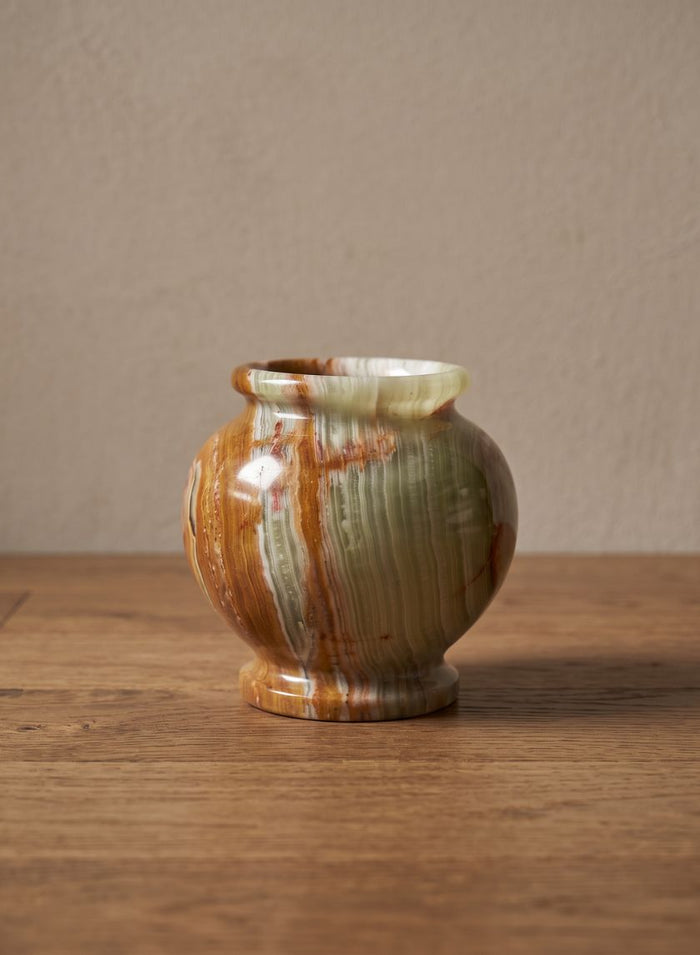 Balochistan Green Onyx Matka Vase Decor Jamali Garden