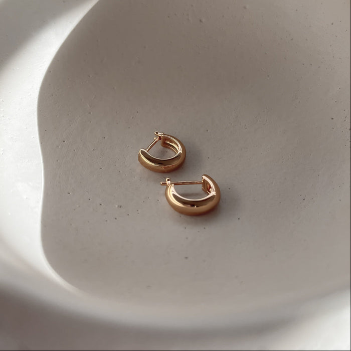 Colette Petite Pearl Earrings