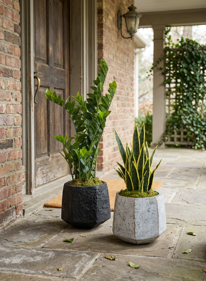 Kesari Aged Black Fiberglass Planter Decor Jamali Garden