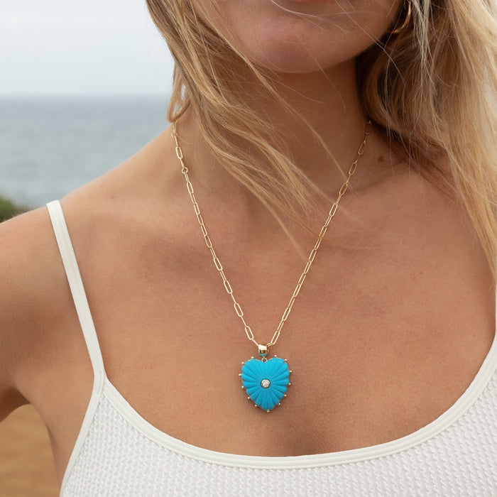 Malene Howlite Heart Bail