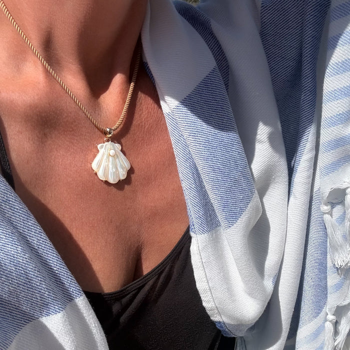 Marea Mother Of Pearl Shell Bail