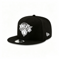 New York Knicks Black & White 59FIFTY Fitted Hat OSFM