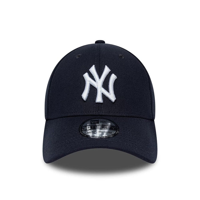 New York Yankees MLB Classic Navy 39THIRTY Stretch Fit Cap