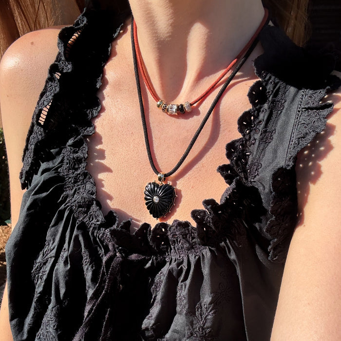 Noir Bead Set