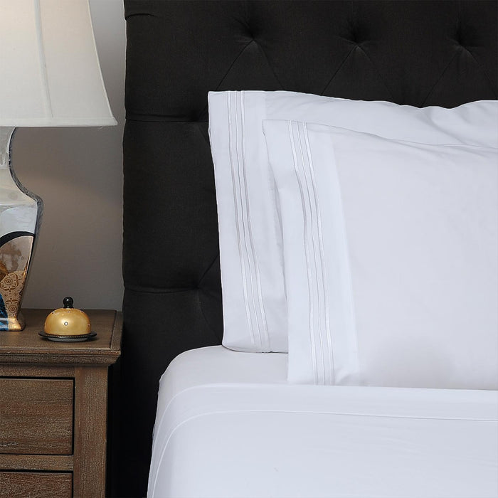 Queen Sheets – Bamboo-Infused, Deep Pocket, Hypoallergenic, Wrinkle-Free, Corner Straps