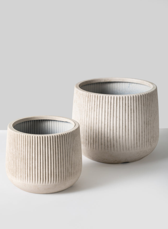 Romano Aged White Real Look PVC Ridged Planter Decor Jamali Garden