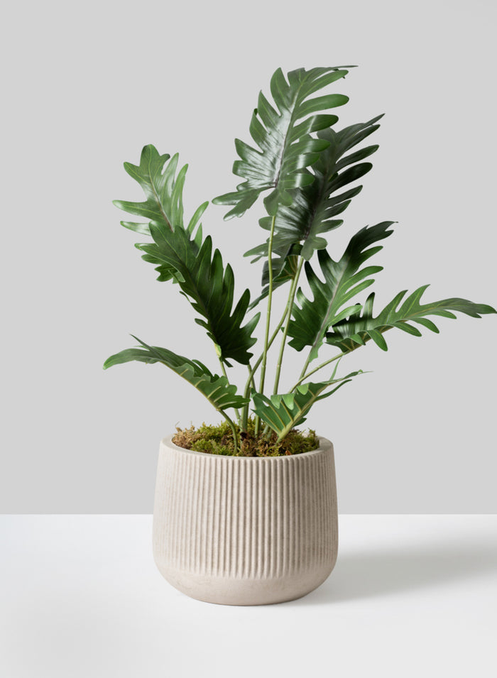 Romano Aged White Real Look PVC Ridged Planter Decor Jamali Garden