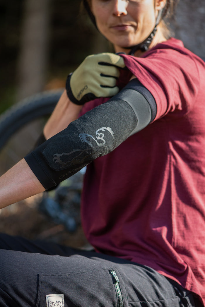 Shift Elbow Guard